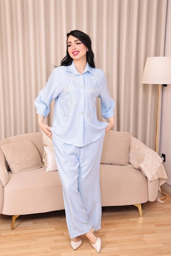 طقم بنطلون مع بلوزة كت كاجوال