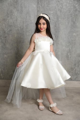 فستان بناتي أنيق بإطلالة ناعمة وفاخرة -لونين