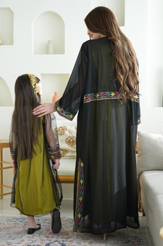 جلابية نسائي يوم التأسيس بتصميم تراثي أصيل