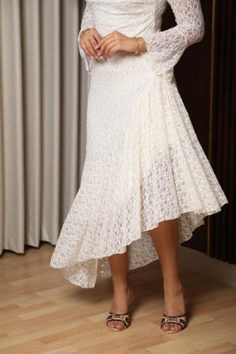 فستان ميدي قصة مدرج لون اوف ايت