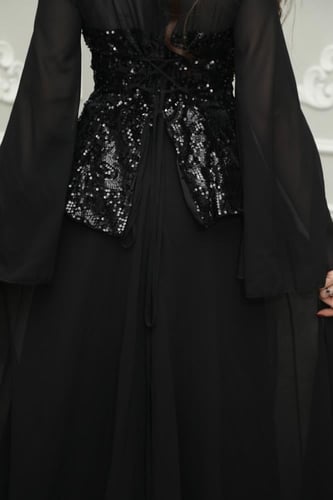 فستان العيد صدرية بترتر وأكمام شيفون