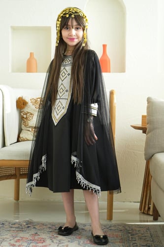 جلابية بناتي يوم التأسيس بتصميم تراثي أصيل