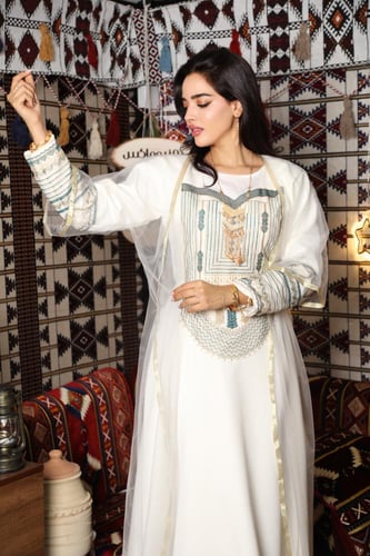 جلابية يوم التأسيس رمضانية لون ابيض