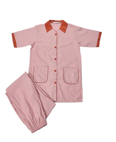 ملابس عاملات خطوط مقلمة قطعتين