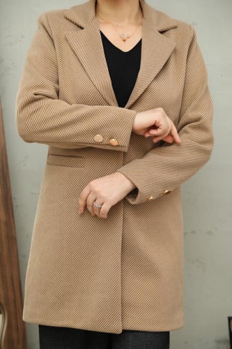 معطف نسائي شتوي