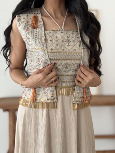 جلابية نسائي مع جاكيت انيق