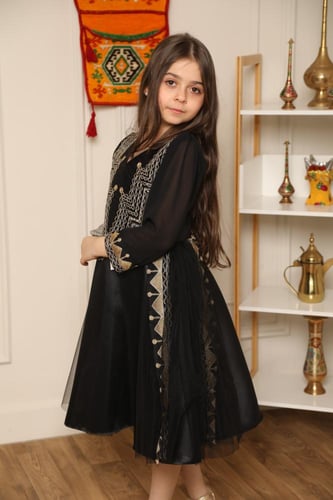 فستان يوم التأسيس بناتي مطرز تراثي