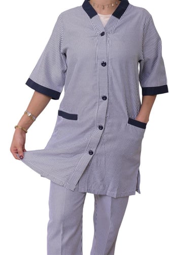 ملابس عاملات قطعتين