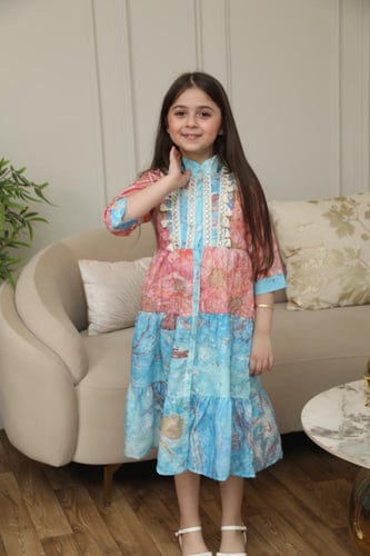 جلابية بناتي بتصميم فاخر ولمسات عصرية