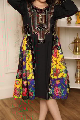 فستان يوم التأسيس بناتي فخم تراثي