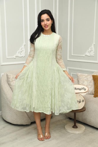 فستان العيد ميدي شيفون دانتيل