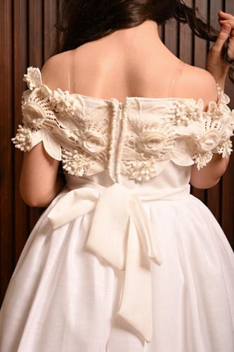 فستان بناتي منفوش تول مطرز مع لؤلؤ