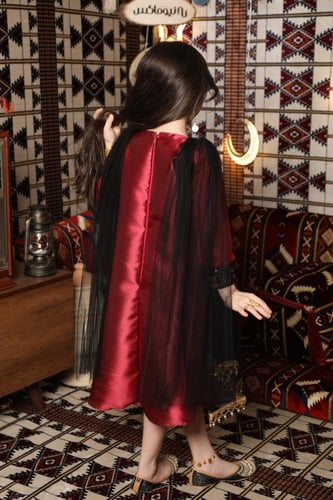 فستان يوم التأسيس بناتي احمر ناعم تراثي