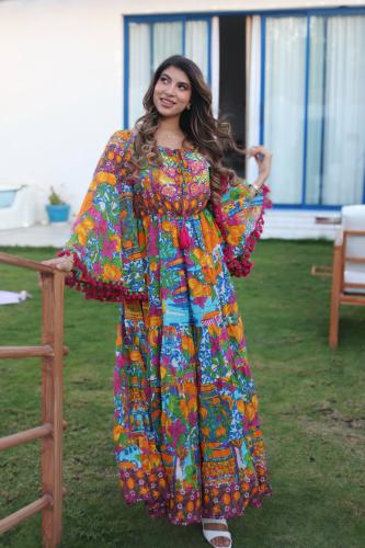 فستان صيفي ايطالي برنت بتفاصيل ناعمة