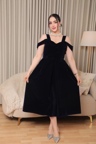 فستان شتوي كحلي ميدي