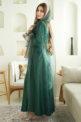 جلابية نسائي يوم التأسيس بتصميم تراثي أصيل