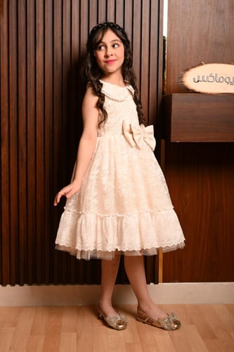 فستان بناتي تول مع فيونكة اوف وايت