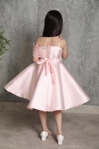 فستان بناتي فاخر بإطلالة أميرة -لونين