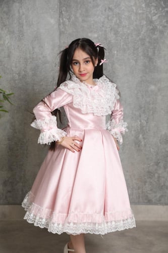 فستان بناتي سالي باللون الوردي