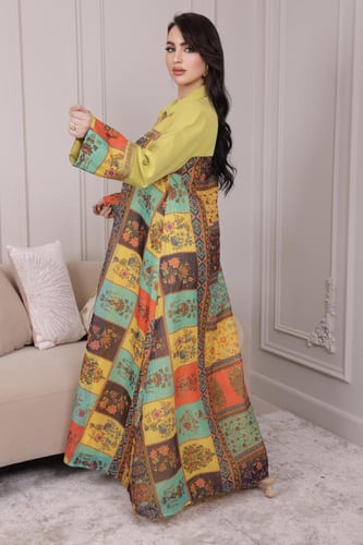 جلابية نسائية فاخرة بتصميم انيق