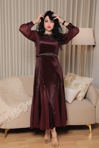 فستان شتوي بأكمام شيفون