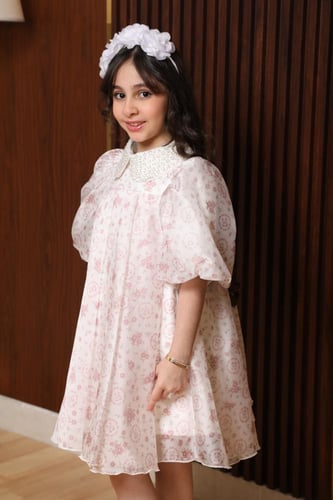 فستان بناتي دانتيل ميدي مزهر وردي