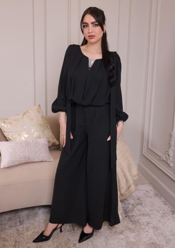 طقم نسائي فخم بـ 3 ألوان راقية