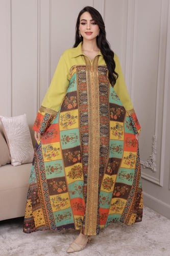 جلابية نسائية فاخرة بتصميم انيق