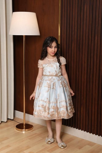 فستان بناتي مطرز فخم للعيد