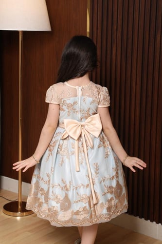 فستان بناتي مطرز فخم للعيد