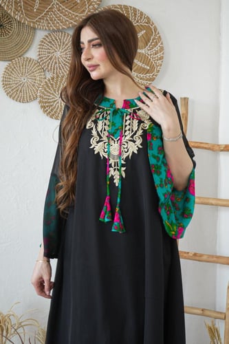 جلابية نسائي بتصميم تراثي أصيل
