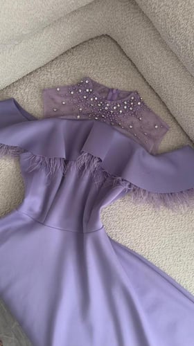 فستان ميدي بنفسجي أنيق