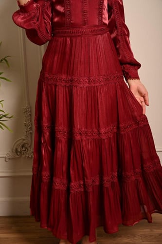 فستان العيد ناعم شيفون بطبقات دانتيل