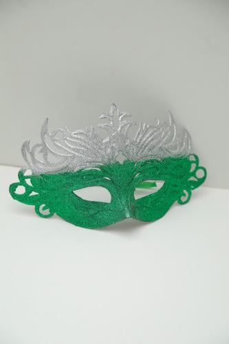 قناع اليوم الوطني