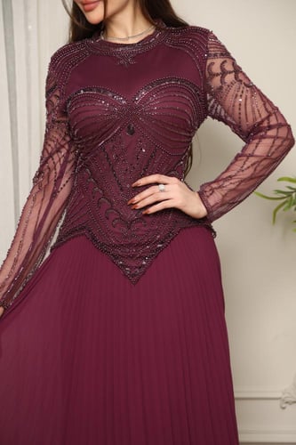 فستان سهرة انيق عنابي