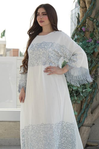 جلابية أنيقة أربعة ألوان رائعة تجمع بين الموضة وال...