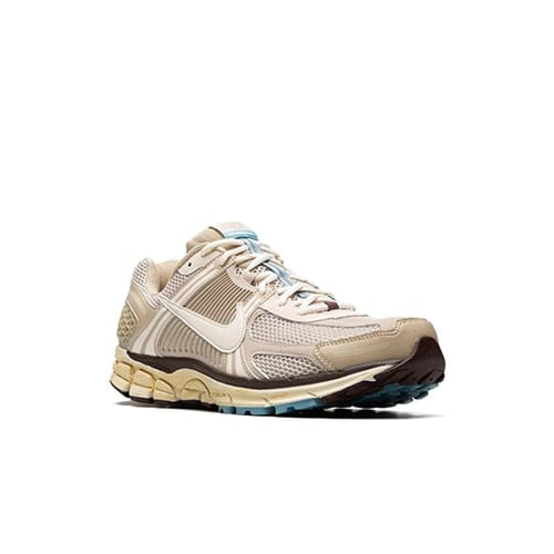 حذاء نايك فوميرو 5 نسائي – Nike Vomero 5