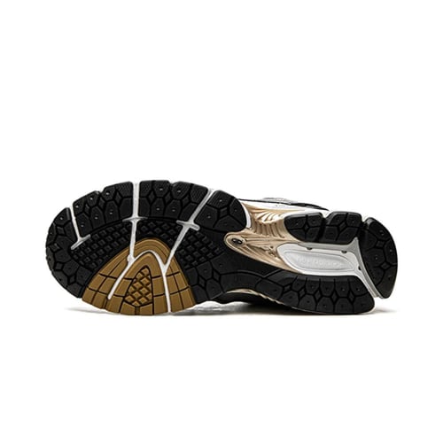 حذاء New Balance 1906R White Gold