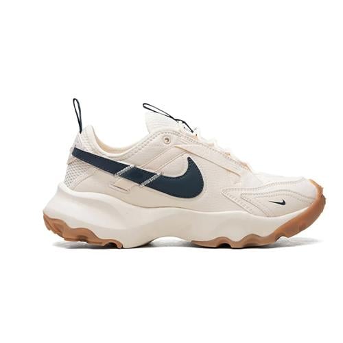 حذاء Nike TC 7900