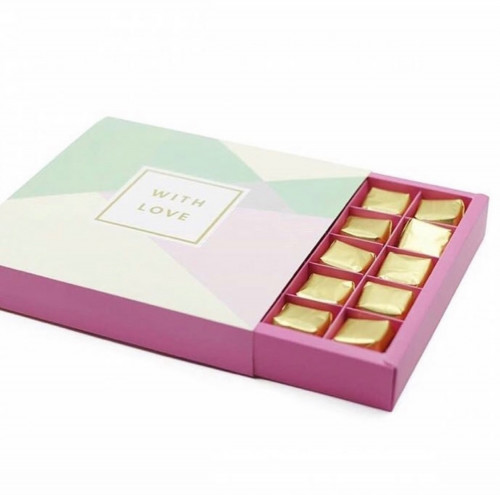 علبة شوكولاته