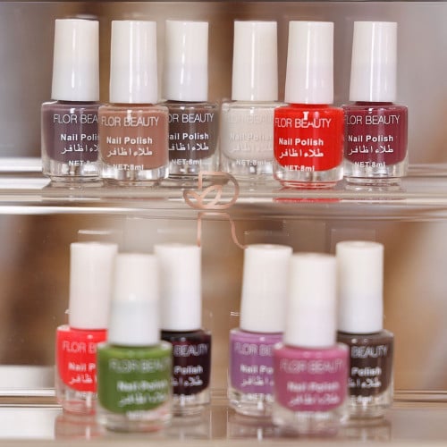 Small size nail polish