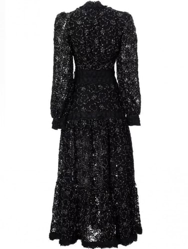 فستان كلاسيكي