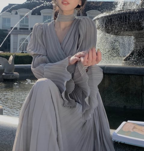 فستان بكسرات