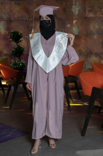 عبايات تخرج ( 6 )