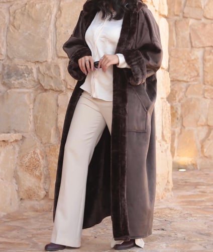 فروه نسائيه لون بني دافى