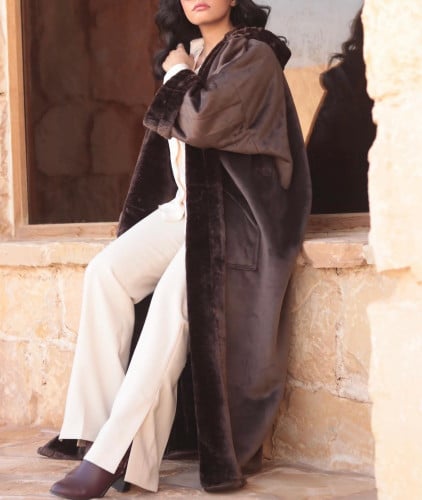 فروه نسائيه لون بني دافى