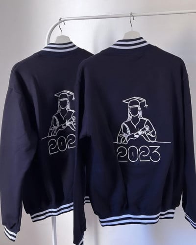 جاكيتات تخرج حسب الطلب