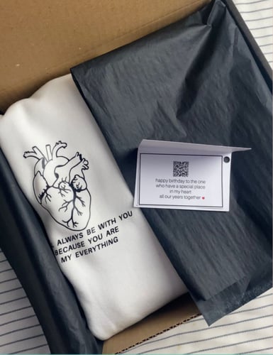 بلوفر حسب الطلب