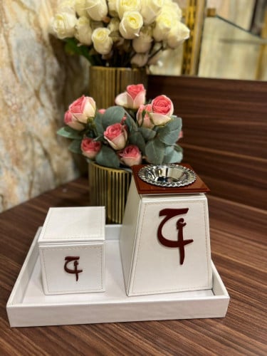 مباخر جلد بالاسم وحرف وعبارة تصميم حديث وأانيق