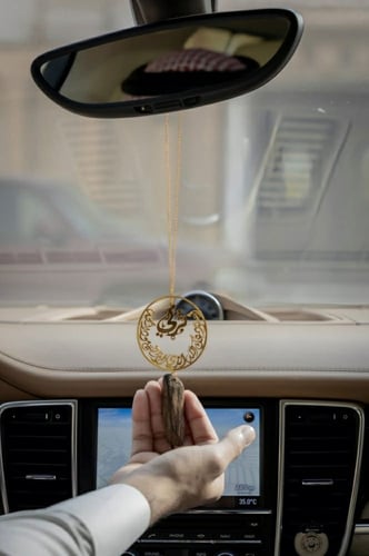 تعليقة كسرة عود حسب الطلب